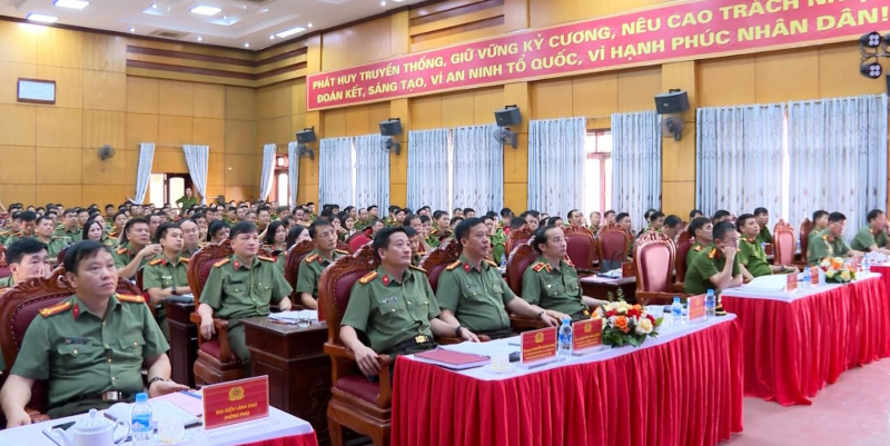 Công an Hà Tĩnh sơ kết công tác Công an 6 tháng đầu năm 2025 -0