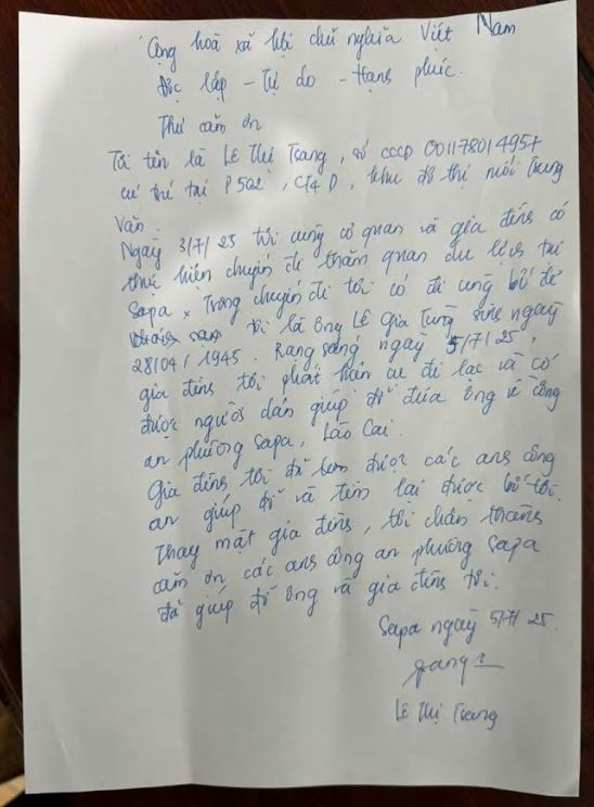 Công an phường Sa Pa giúp đỡ du khách 80 tuổi bị lạc -1