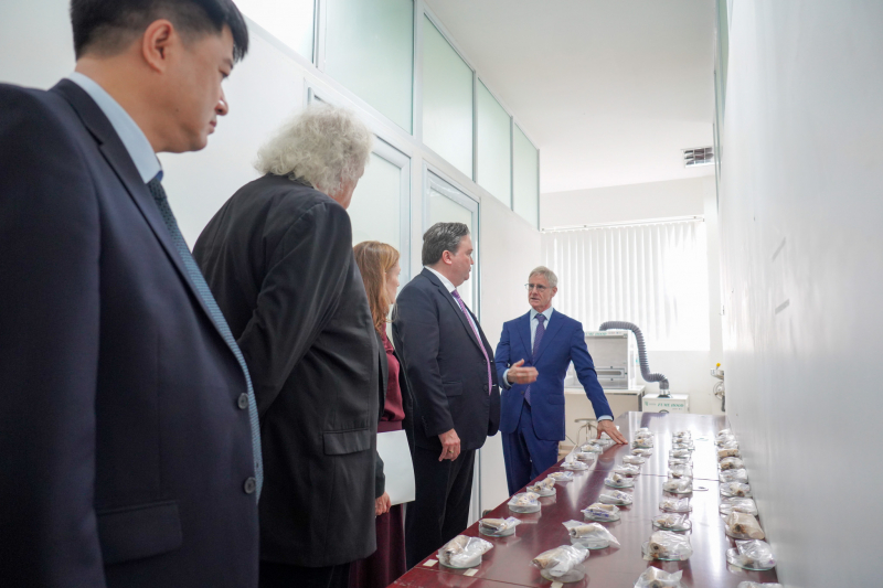 Hoa Kỳ và Việt Nam khánh thành phòng thí nghiệm ADN mới -0