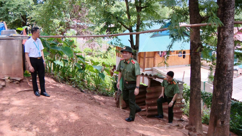 Bộ Công an khảo sát, triển khai xoá nhà dột nát cho cựu Phó trưởng Công an xã tại Sơn La -1