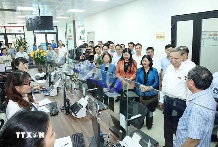 Kết luận về tiếp tục xây dựng tổ chức, hoạt động của đơn vị hành chính 2 cấp -0