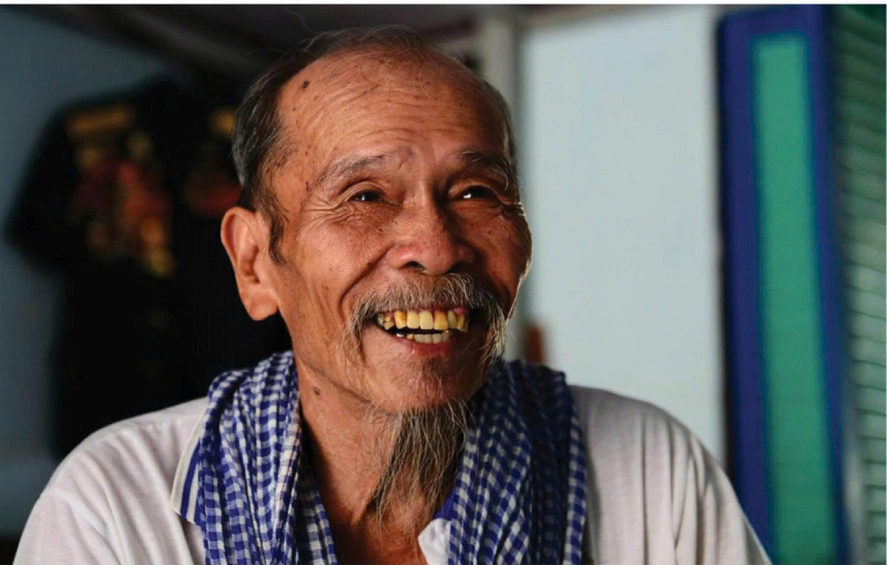 Anh hùng phi công Nguyễn Văn Bảy: Huyền thoại của bầu trời -0