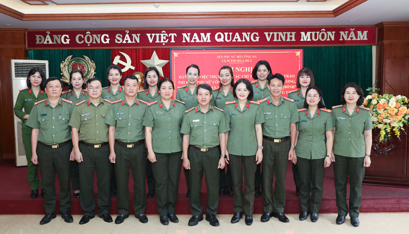 Đột phá từ các hoạt động thi đua sáng tạo của Phụ nữ Cụm thi đua số 2, Bộ Công an -0