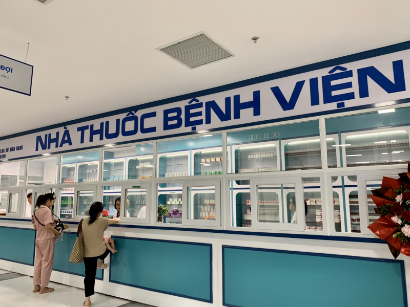 Người đứng đầu bệnh viện phải bảo đảm cung ứng đủ thuốc cho điều trị -0