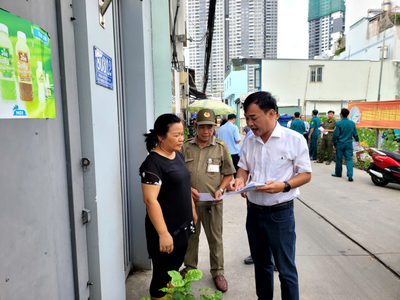 Ra quân kiểm tra, tuyên truyền an toàn phòng cháy chữa cháy tại nhà trọ, chung cư -5