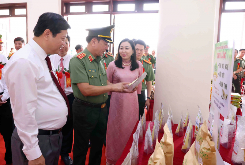 Chất lượng phong trào toàn dân bảo vệ ANTQ ở Nình Bình được nâng lên, đi vào chiều sâu -0