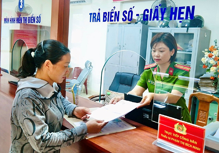 Người dân vùng biên phấn khởi khi vận hành chính quyền 2 cấp -0