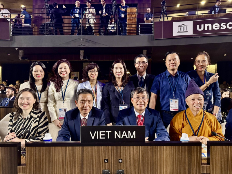 Quần thể di tích và danh thắng Yên Tử - Vĩnh Nghiêm, Côn Sơn, Kiếp Bạc là Di sản Văn hóa Thế giới. -0