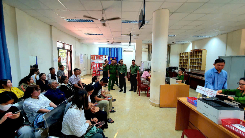 Công an Đắk Lắk hỗ trợ vận hành mô hình chính quyền địa phương 2 cấp -0