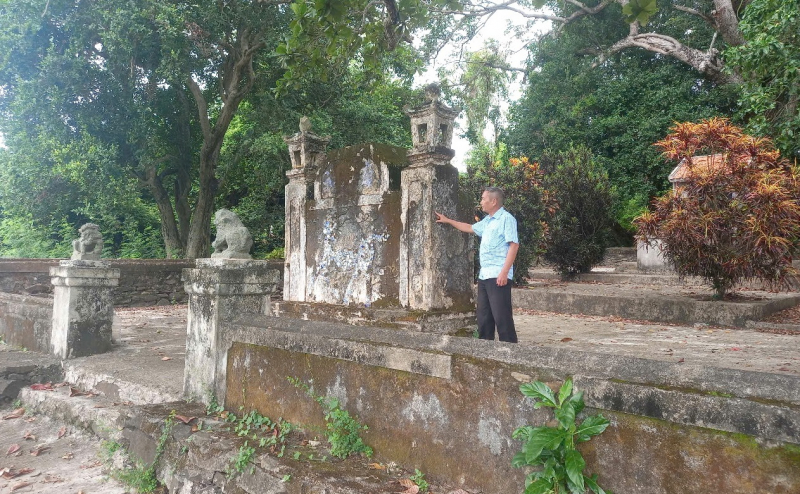 Nỗi lo di tích thành phế tích -0