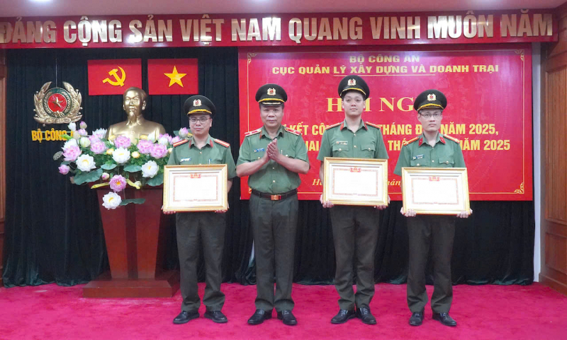 Nâng cao hiệu quả quản lý Nhà nước về xây dựng và doanh trại trong CAND -0