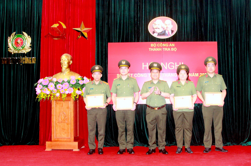 Đoàn kết, dân chủ, hoàn thành xuất sắc nhiệm vụ công tác thanh tra 6 tháng cuối năm 2025 -1