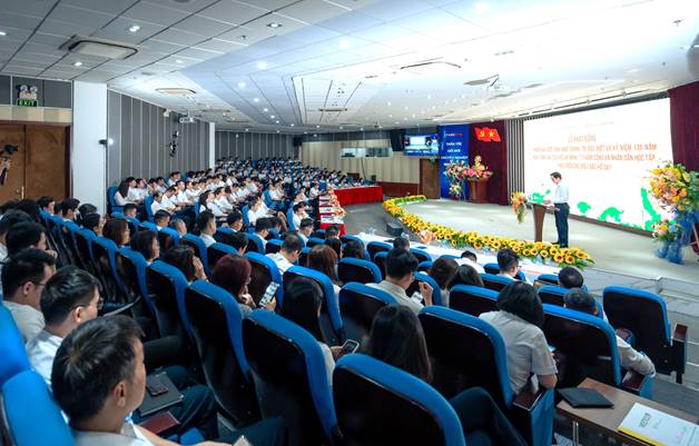 Phát huy vai trò hạt nhân lãnh đạo của tổ chức đảng tại Đảng bộ MobiFone -0