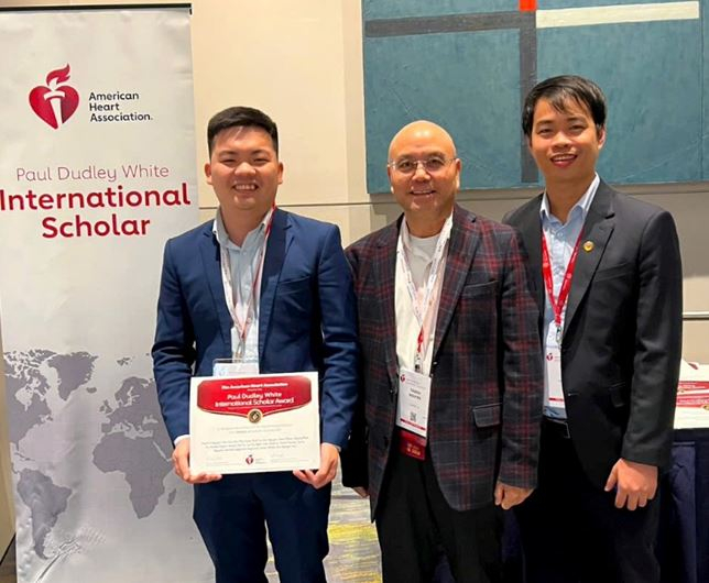 Ứng dụng trí tuệ nhân tạo (AI) ngành y tế: Cơ hội, thách thức và xu hướng trong tương lai -0