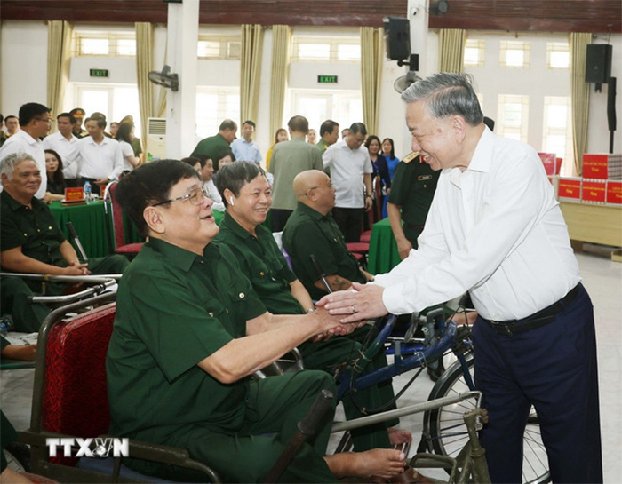 Tổng Bí thư: Người có công là tài sản quý, là biểu tượng của ý chí Việt Nam -0