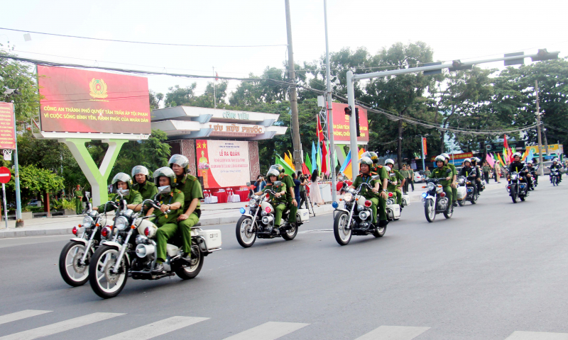 Công an TP Cần Thơ ra quân tấn công trấn áp tội phạm -1