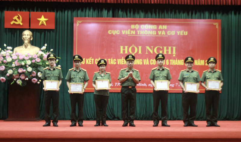 Nỗ lực hoàn thành mục tiêu xây dựng lực lượng  viễn thông và cơ yếu CAND chính quy, tinh nhuệ, hiện đại -0