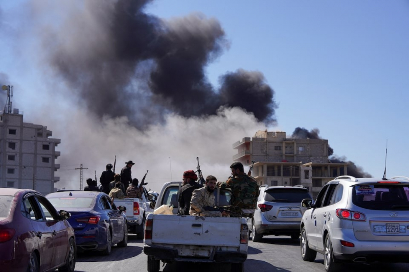 Israel không kích đồng loạt các vị trí tại Syria và Lebanon -0