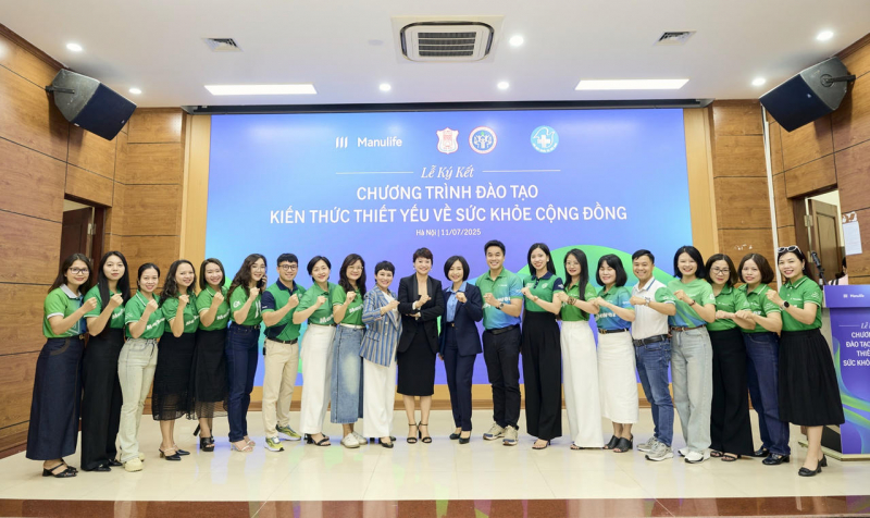Manulife Việt Nam hợp tác chiến lược nâng cao kiến thức y tế cho tư vấn viên bảo hiểm -0