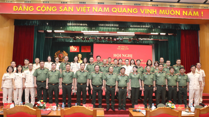 Đẩy mạnh công tác hậu cần, quản trị trong CAND theo hướng hiện đại -0