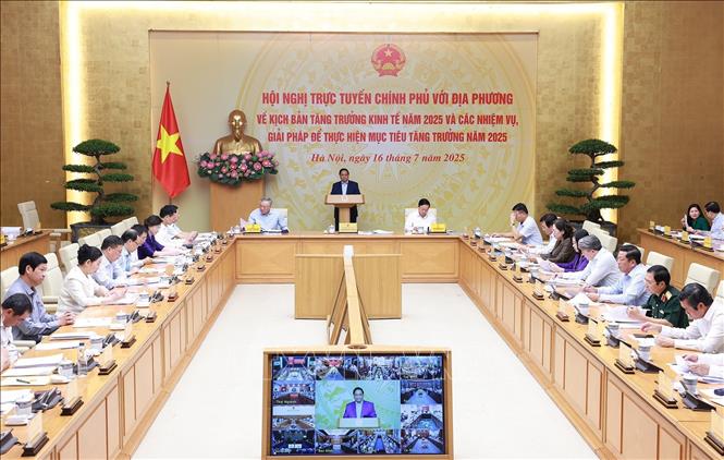 Thủ tướng: Tăng trưởng 8,3% – 8,5% không phải là mục tiêu bất khả thi và phải thực hiện -0