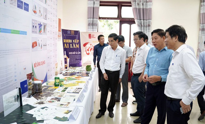 anh 4 bai 3 dh da nang cand.jpg -1