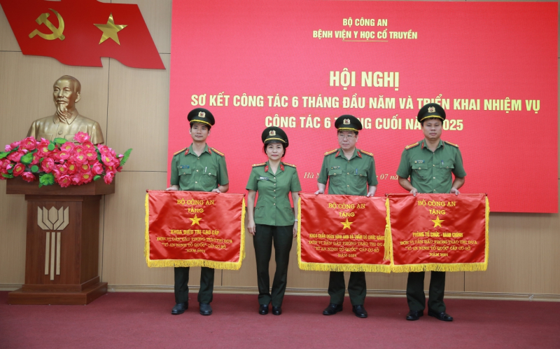 Hiện đại hóa y học cổ truyền để phụng sự CBCS và nhân dân -0