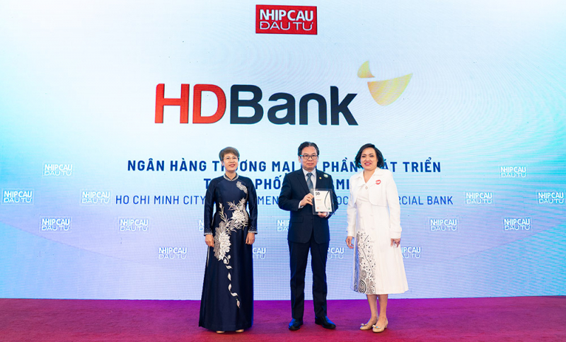 HDBank ghi dấu ấn mạnh mẽ với ba giải thưởng lớn trong nước và quốc tế -0