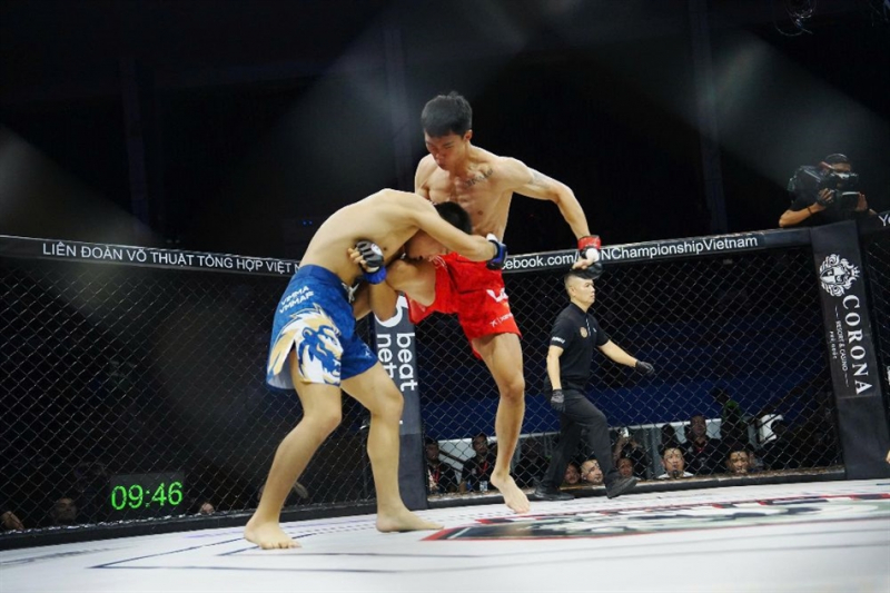 hà thế anh (đỏ).jpg -0