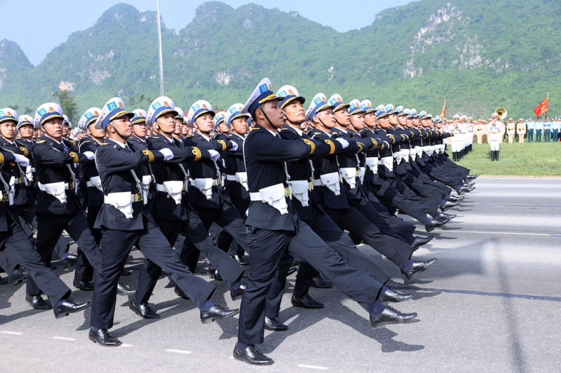 Ấn tượng với 43 khối đi tổng hợp luyện diễu binh, diễu hành A80 -1