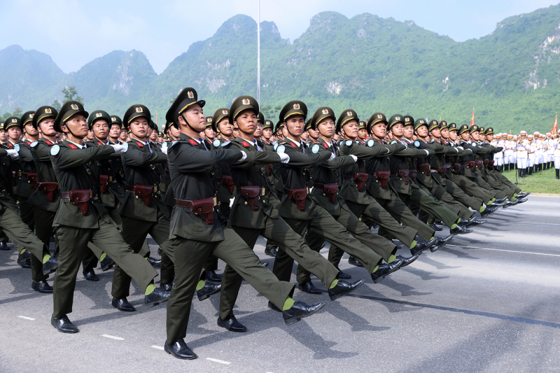 Ấn tượng với 43 khối đi tổng hợp luyện diễu binh, diễu hành A80 -6