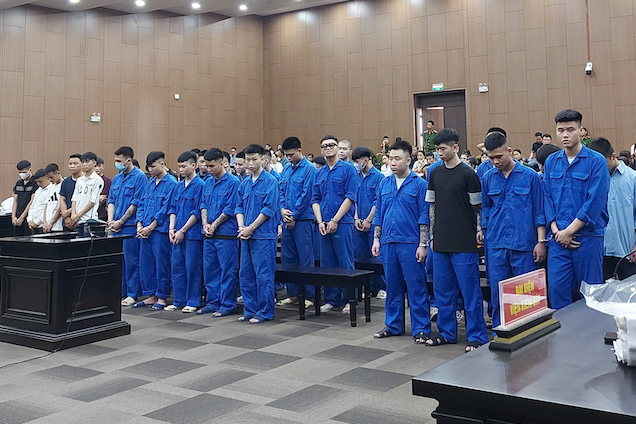 Xét xử nhóm “quái xế” rượt chém nhau trên phố khiến ba thanh niên tử vong -0