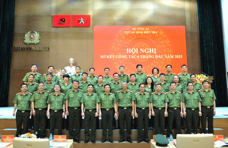 Phát huy tinh thần “an ninh chủ động”, nắm chắc tình hình toàn diện các mặt công tác an ninh điều tra -0