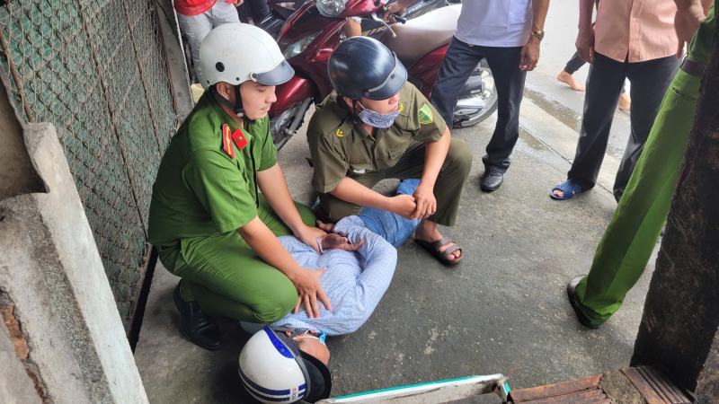 Đón lõng khống chế tên trộm đang tẩu thoát từ Đồng Tháp qua Tây Ninh -0