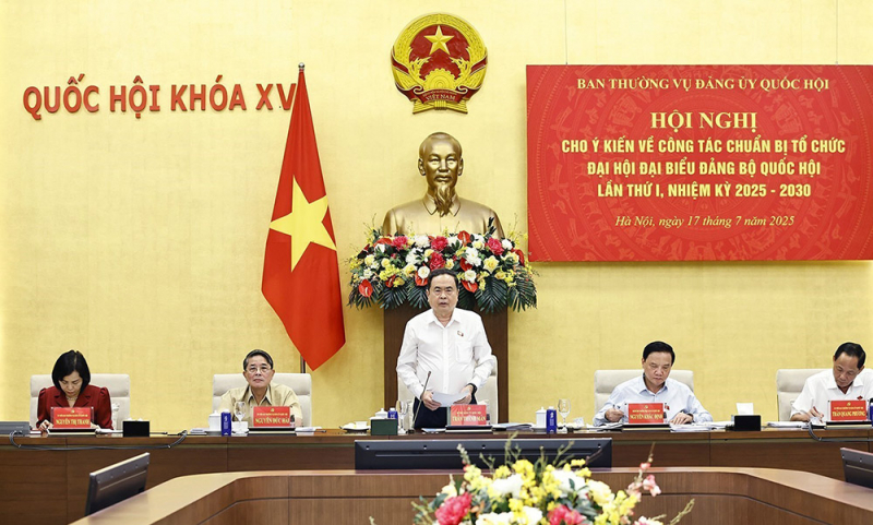 Giới thiệu nhân sự bảo đảm khách quan, minh bạch, coi trọng chất lượng