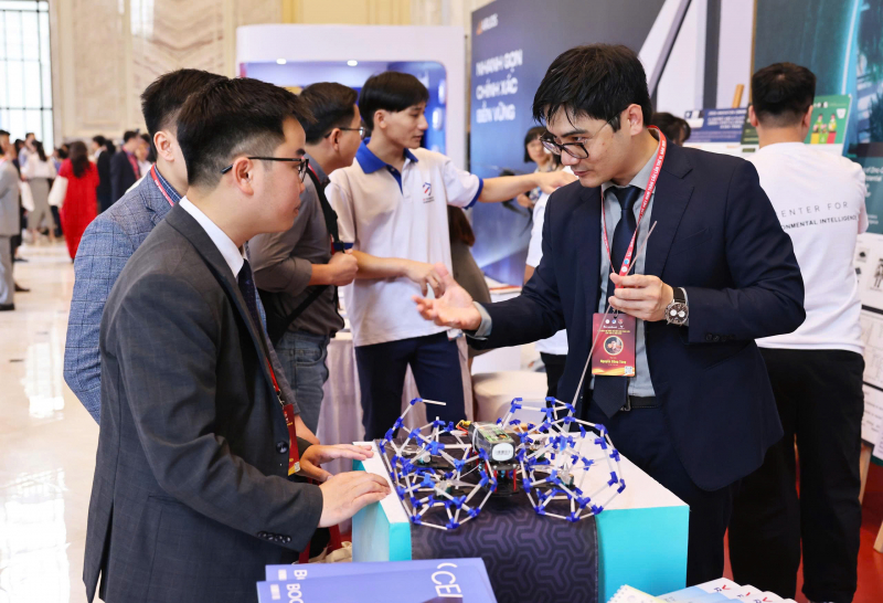 Đội ngũ trí thức trẻ Việt Nam toàn cầu góp sức vào sự phát triển của đất nước -0