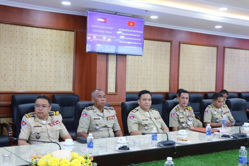 Công an 2 tỉnh An Giang và Kandal phối hợp chặt chẽ trong công tác phòng, chống tội phạm -0