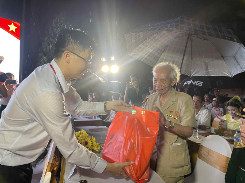 d9f3cf0d-e012-4e8e-b290-2cd73b05b63f.jpeg -0