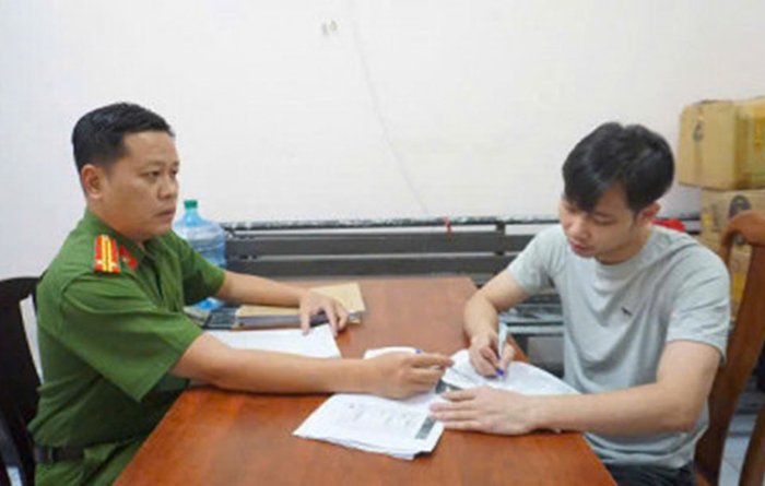 Gây trọng án rồi trốn qua biên giới vẫn không thoát -0