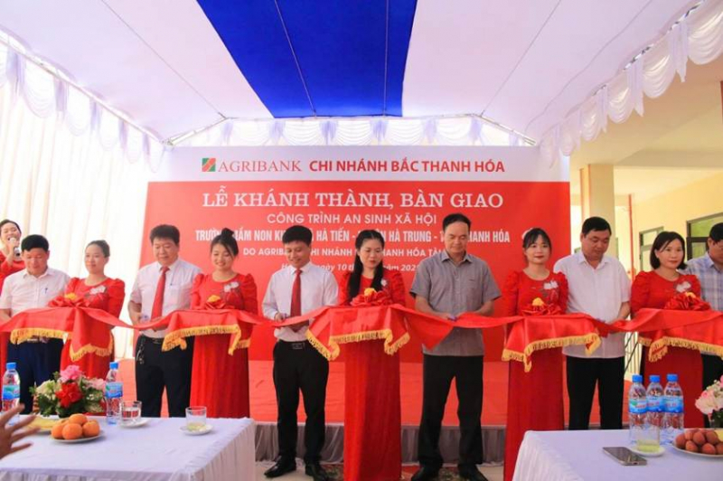 Agribank phát huy vai trò “Ngân hàng vì cộng đồng”, hướng tới an sinh xã hội toàn diện -0