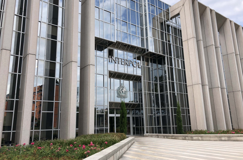 Interpol với chiến dịch truy vết dòng tiền số -0