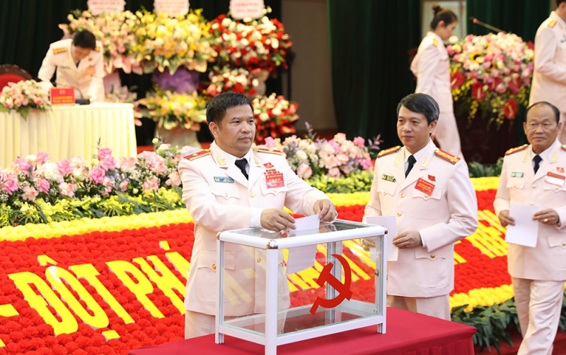 Đảng bộ Công an tỉnh Sơn La quyết tâm thực hiện thắng lợi các mục tiêu nhiệm kỳ 2025-2030 -0