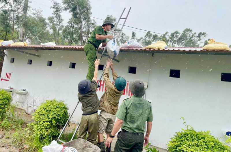 Chủ động ứng phó với bão số 3 (Wipha) -0