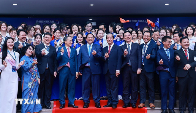Đại học Phenikaa xây dựng bản sắc, thương hiệu trên nền tảng văn hóa dân tộc -0