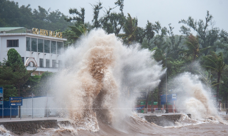 Hải Phòng đang đối mặt với triều cường, nước biển dâng cao -0