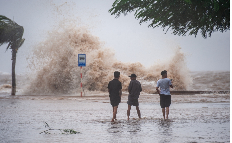 Hải Phòng đang đối mặt với triều cường, nước biển dâng cao -0