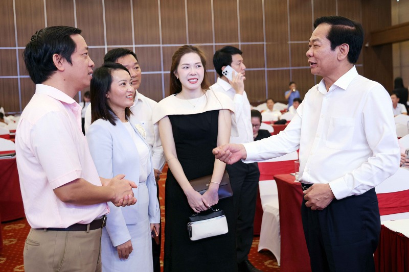 Lãnh đạo TP Cần Thơ lắng nghe, cam kết giải quyết các khó khăn, vướng mắc của doanh nghiệp -0