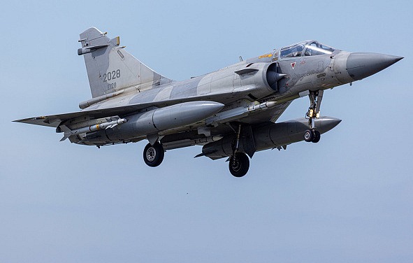 Ukraine mất tiêm kích Mirage 2000 đầu tiên do Pháp viện trợ -0