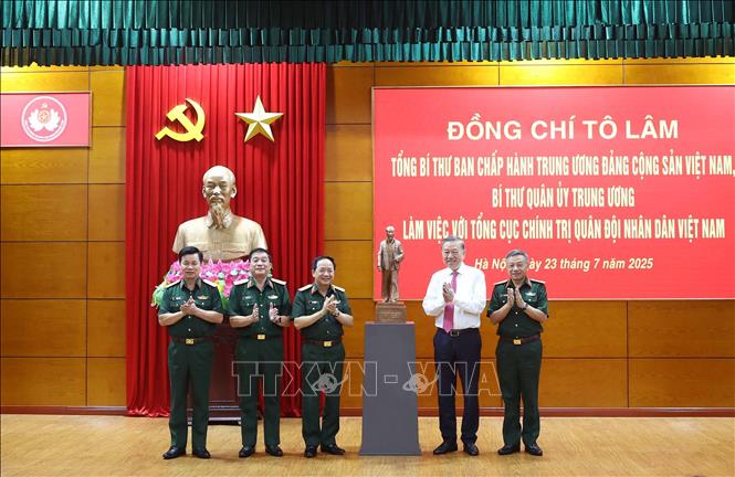 Tổng Bí thư Tô Lâm: Tăng cường các giải pháp xây dựng Quân đội vững mạnh -0
