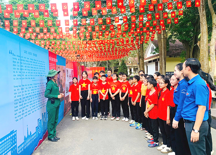 Kết nối truyền thống - đương đại ở Ngã ba Đồng Lộc -0